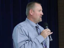 Superintendent to discuss Carbon school's future